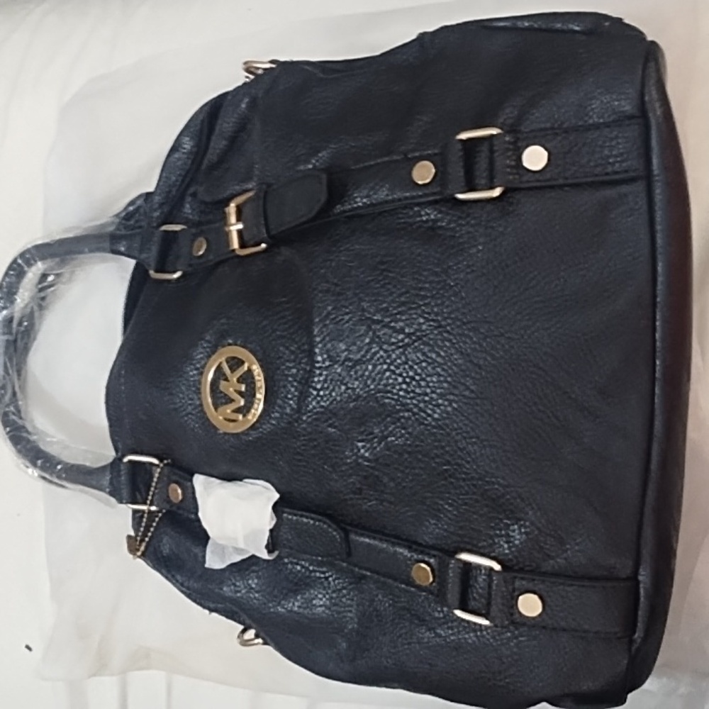 New Vintage Michael Kors Black Leather Shoulder Bag